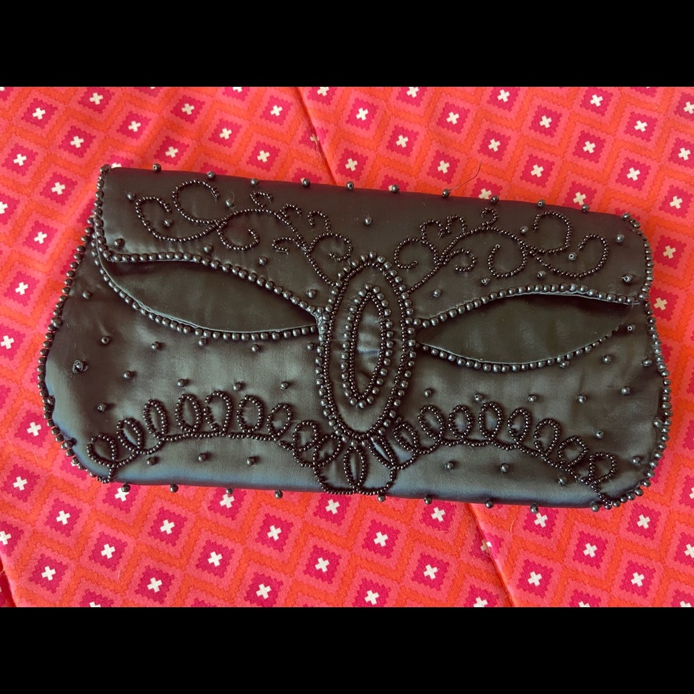 Small Beaded Clutch